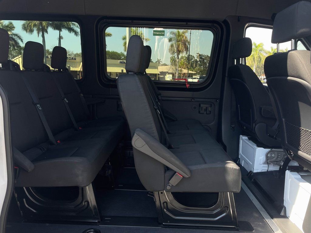 Used 2025 Mercedes-Benz Sprinter 2500 image 29