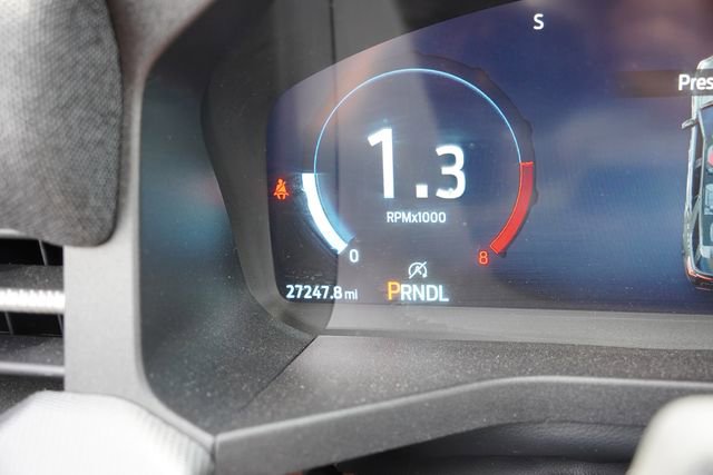 Used 2025 Ford Explorer ST-Line w/ ST-Line Street Pack AWD/4WD image 7