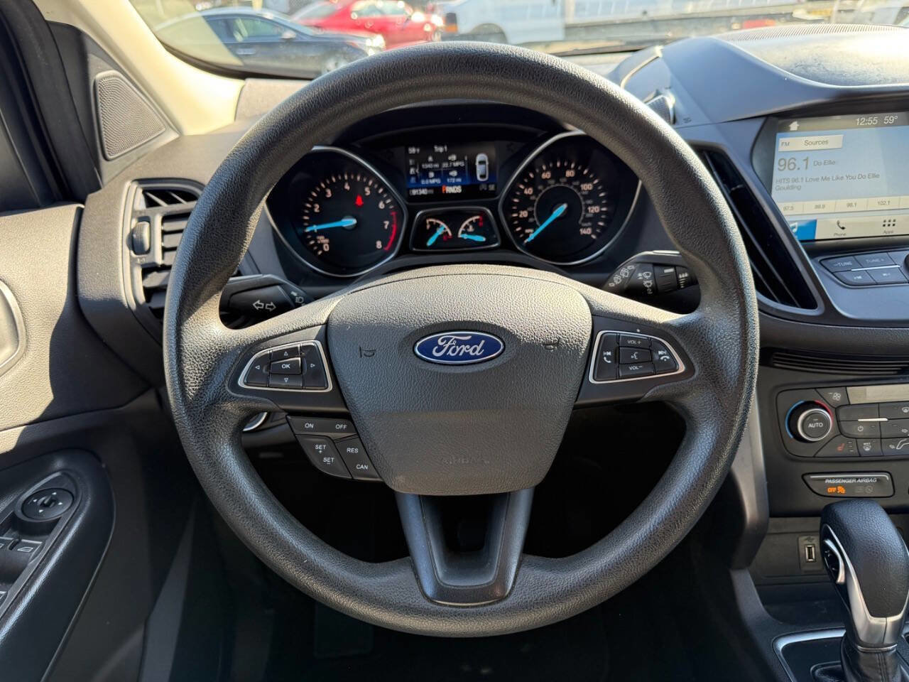 Used 2019 Ford Escape SE image 16