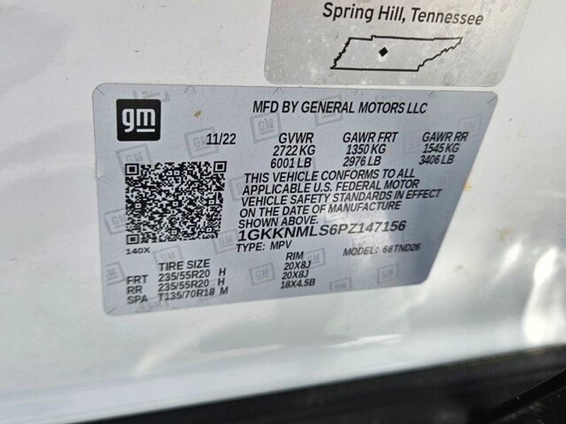 Used 2023 GMC Acadia SLT w/ Elevation Edition image 22