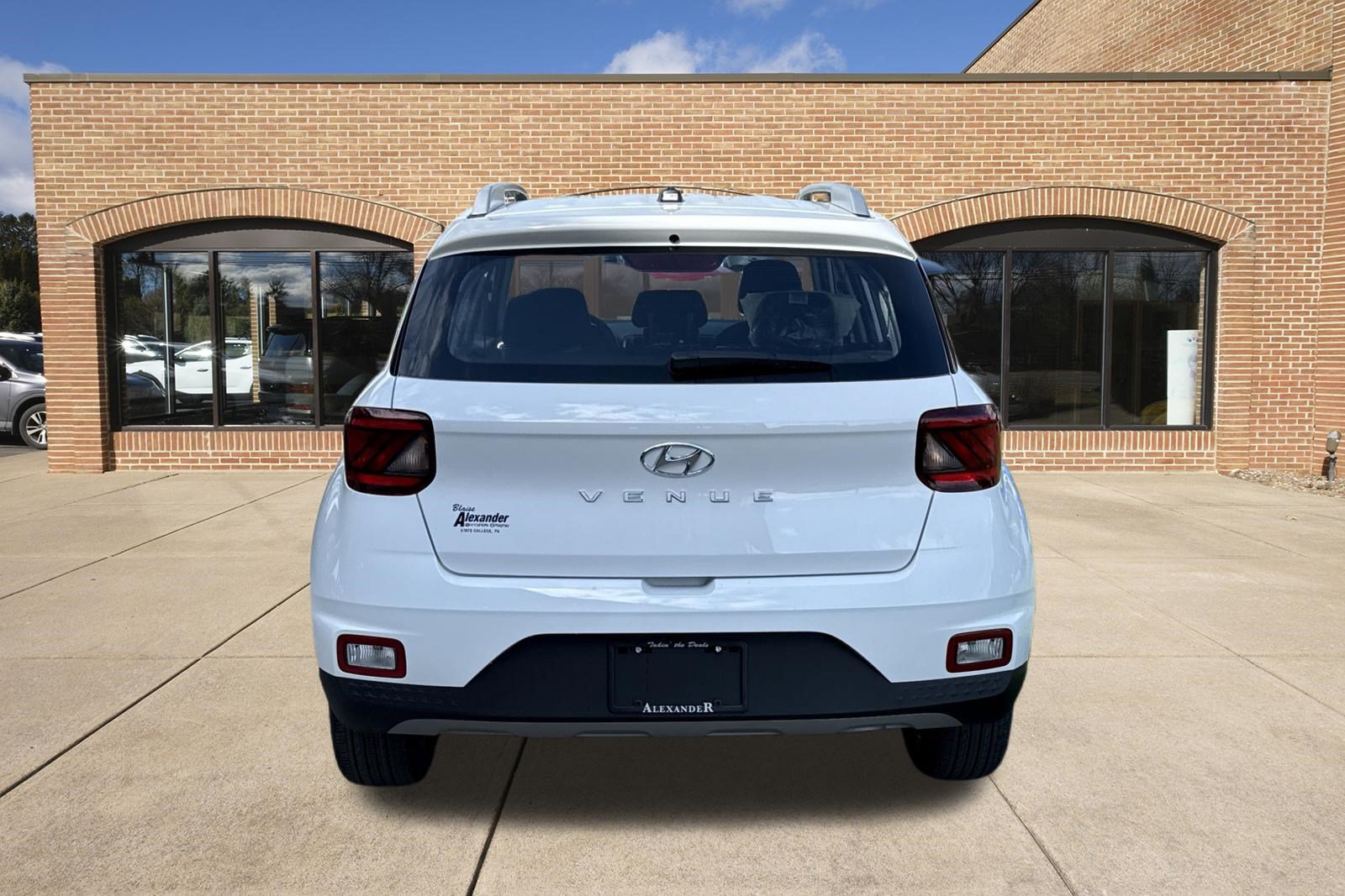 New 2026 Hyundai Venue SEL FWD image 4