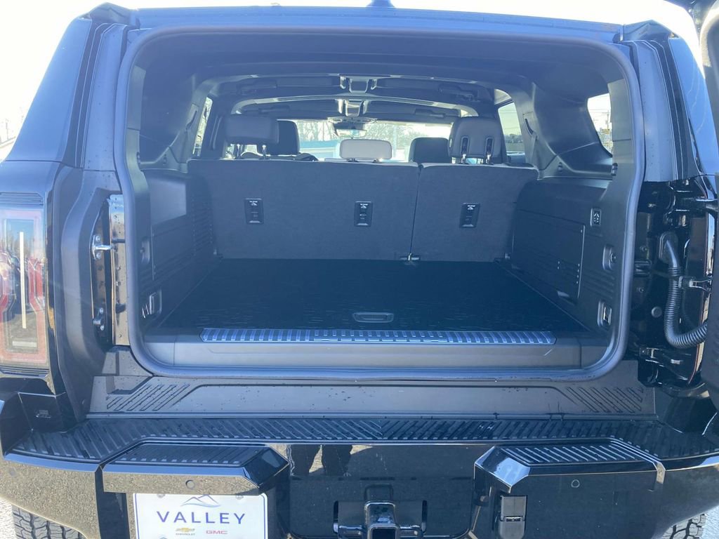 New 2026 GMC Hummer EV SUV image 11