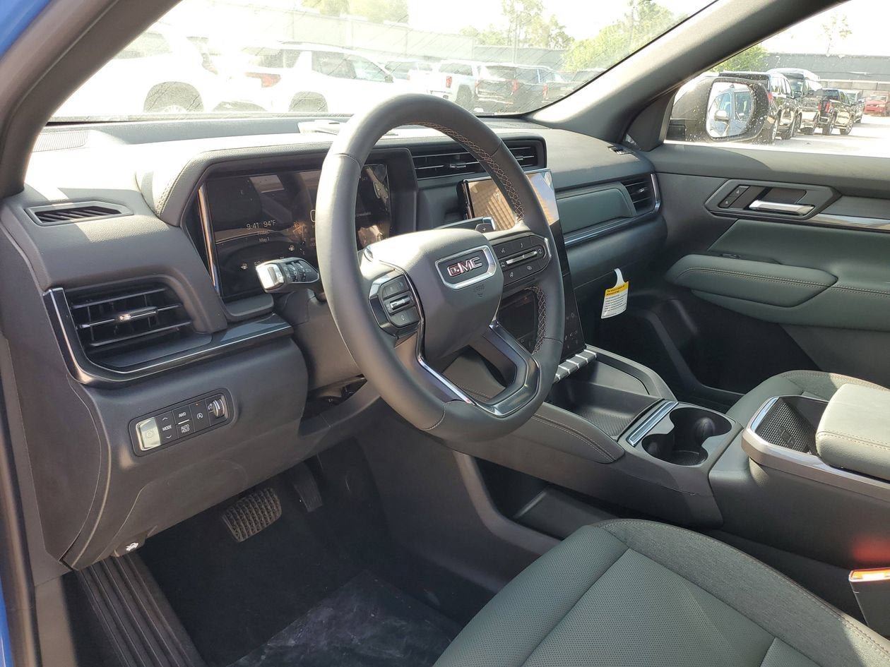 New 2026 GMC Terrain AT4 w/ Technology Package II AWD/4WD image 20