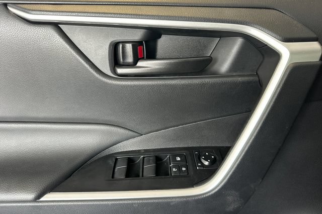 Certified 2024 Toyota RAV4 LE FWD image 14