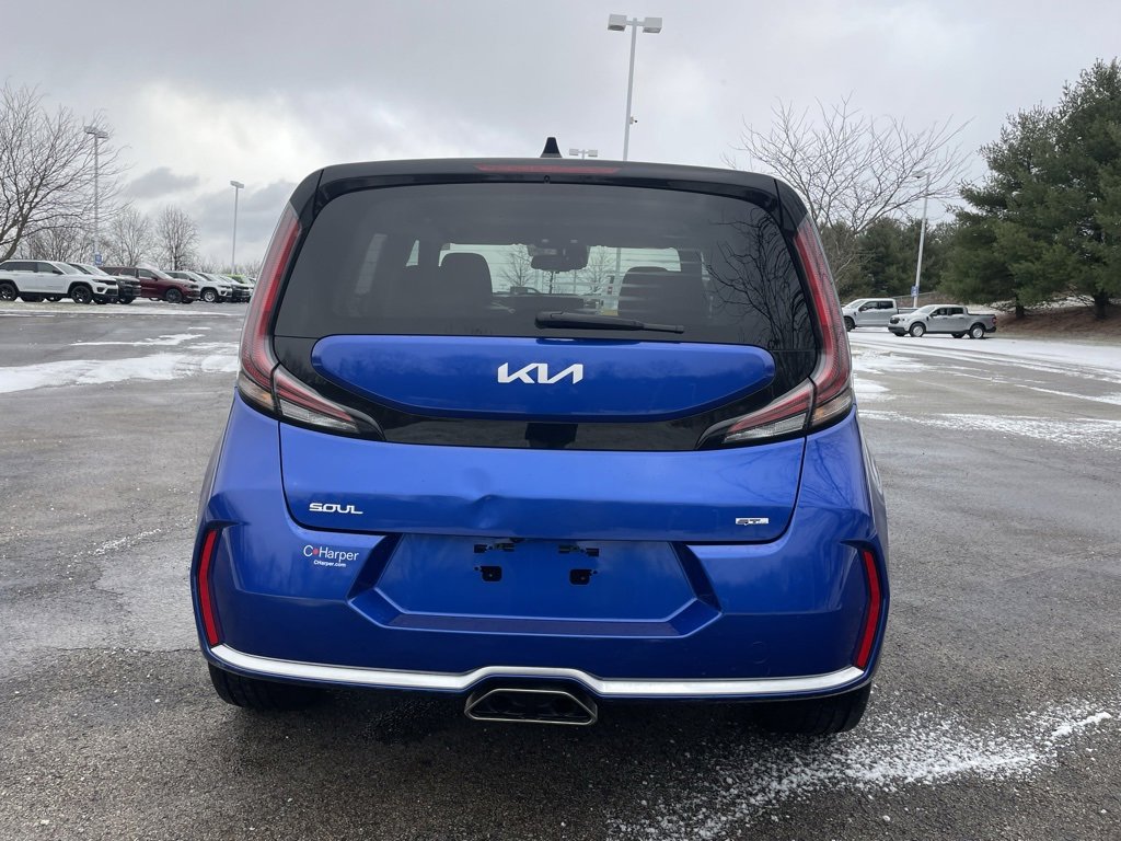 Certified 2023 Kia Soul GT-Line image 4