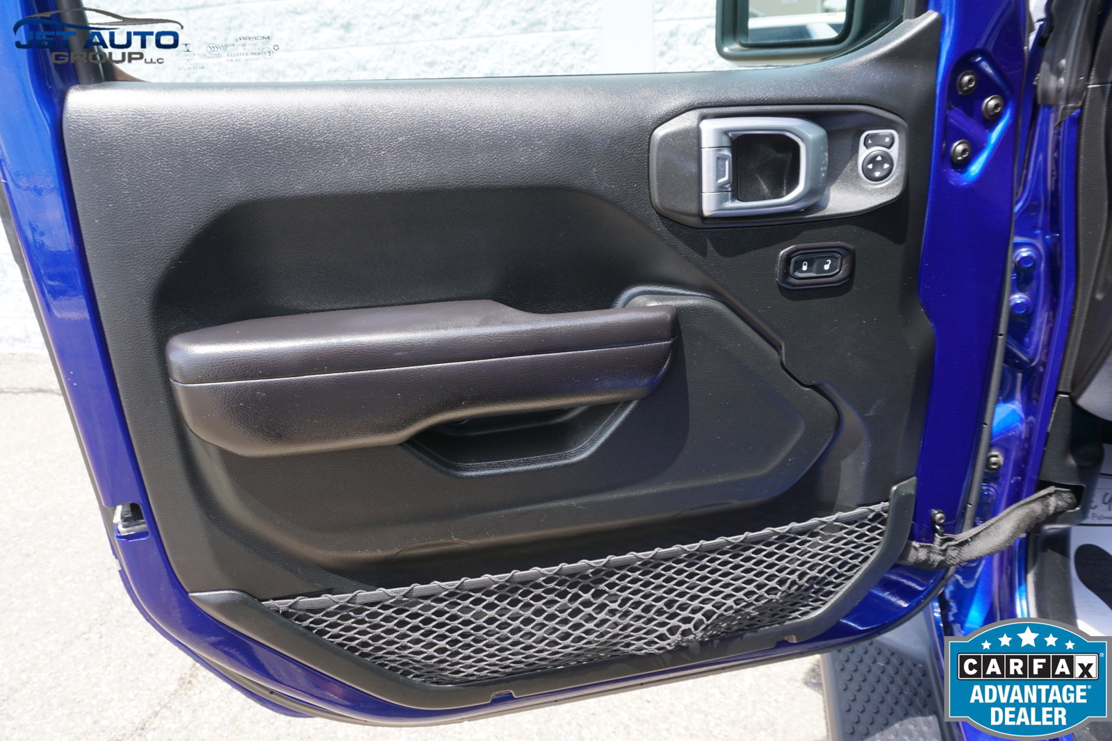 Used 2018 Jeep Wrangler Sport AWD/4WD image 19