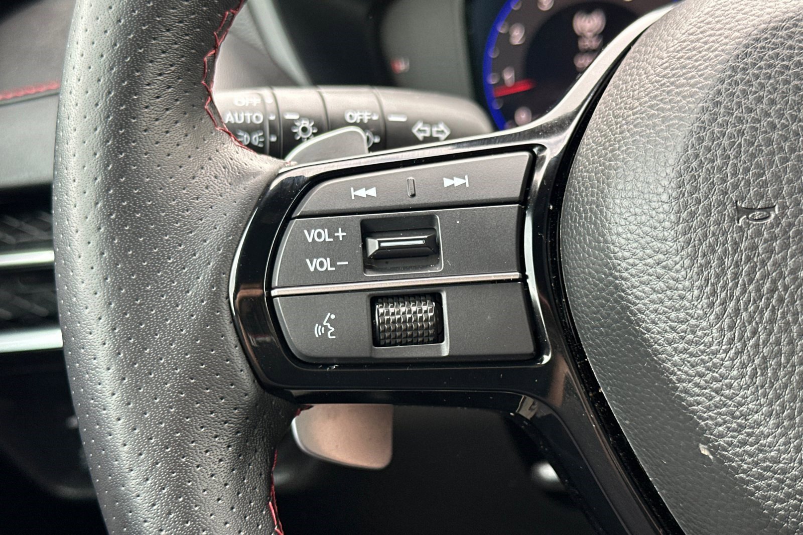 Used 2025 Acura ADX A-Spec FWD image 29