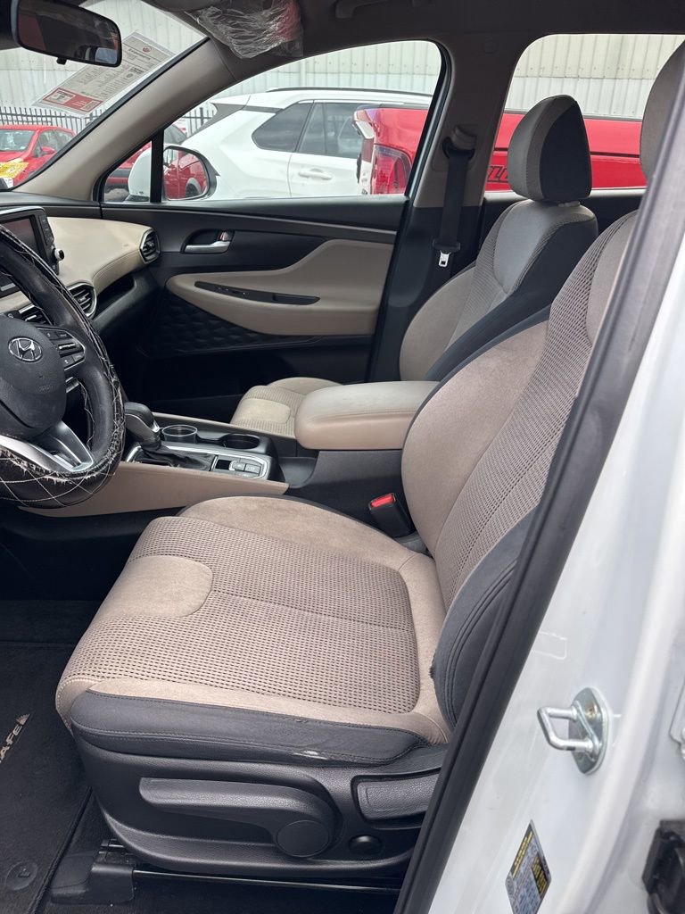 Used 2019 Hyundai Santa Fe SE FWD image 19