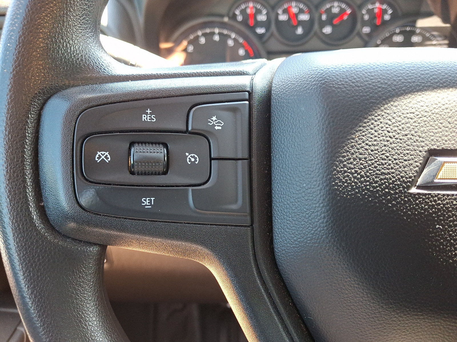Used 2025 Chevrolet Silverado 1500 W/T RWD image 21