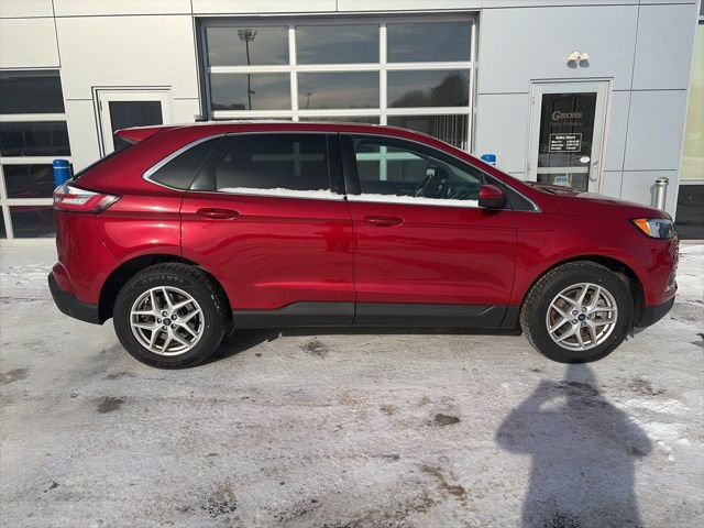 Used 2022 Ford Edge SEL w/ Convenience Package image 8