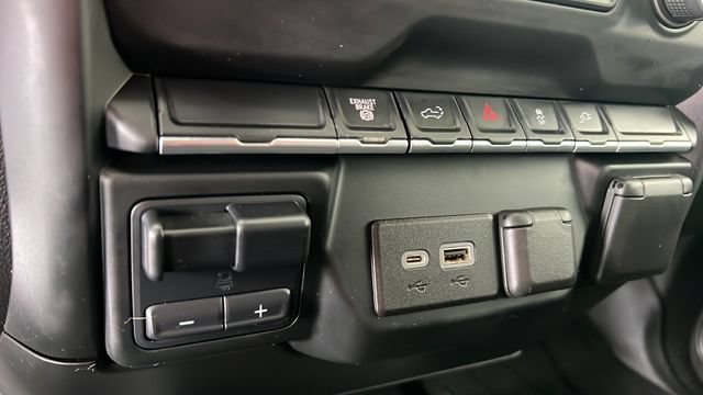 Used 2022 Chevrolet Silverado 2500 W/T w/ WT Fleet Convenience Package AWD/4WD image 12