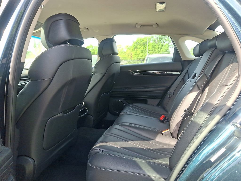 Used 2023 Genesis G80 2.5T AWD/4WD image 10