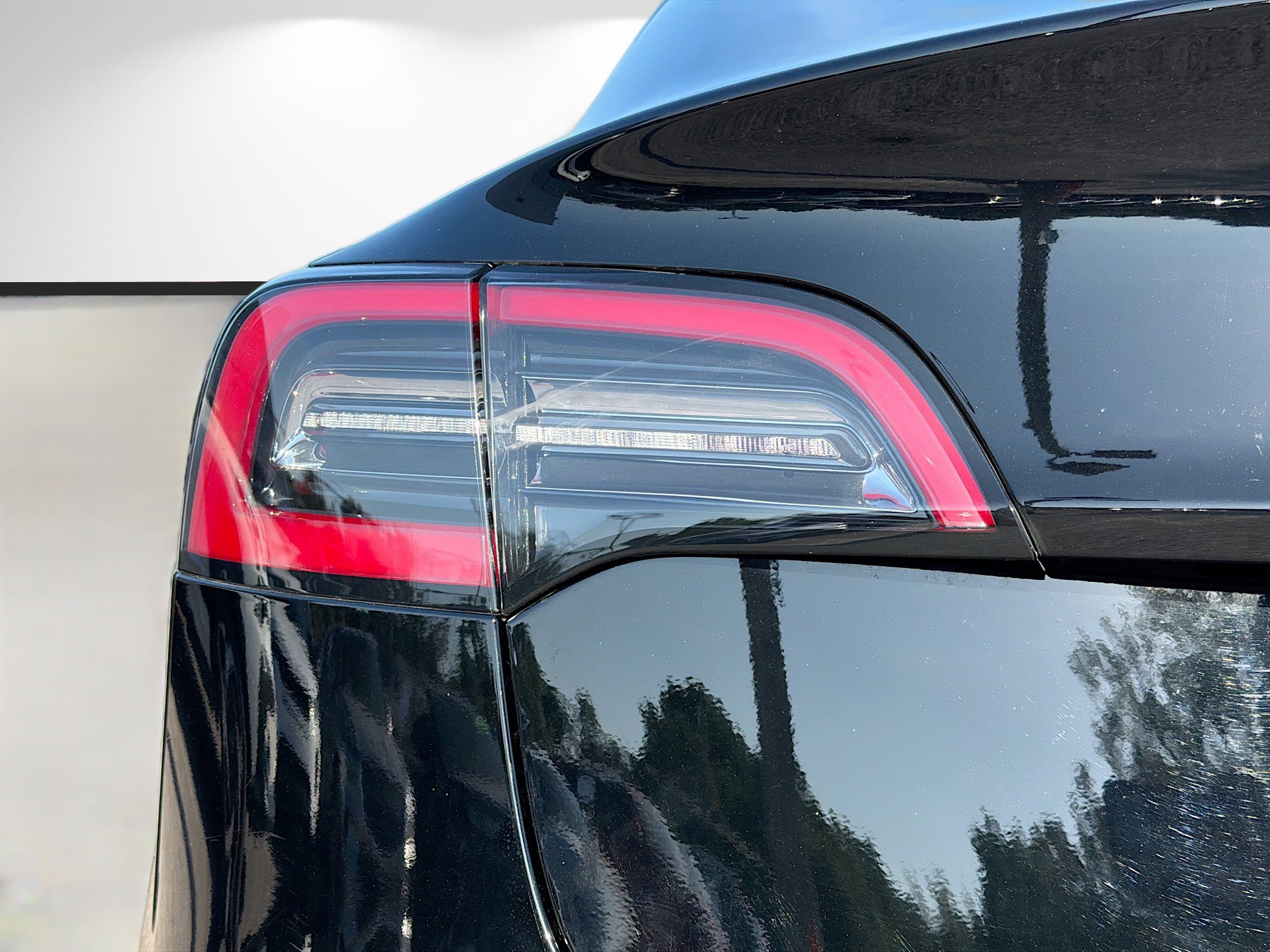 Used 2023 Tesla Model 3 Standard Range image 10