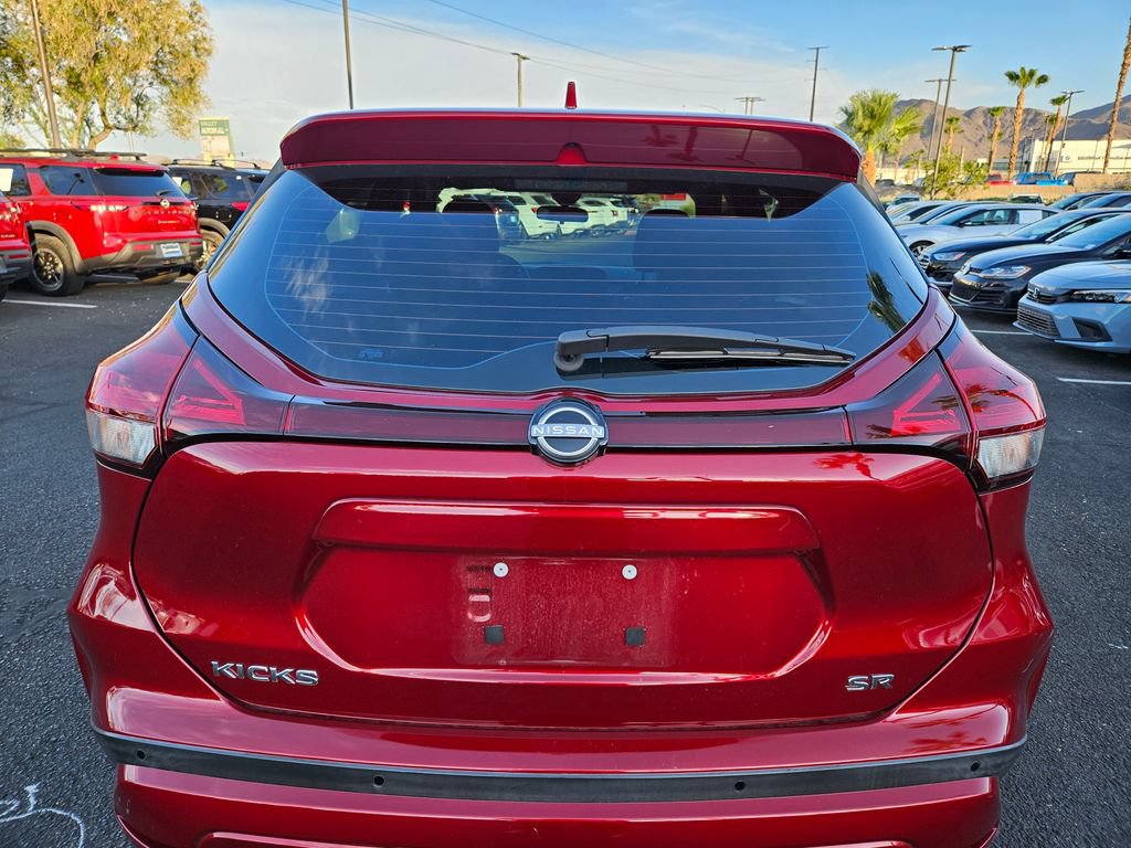Used 2022 Nissan Kicks SR FWD image 6