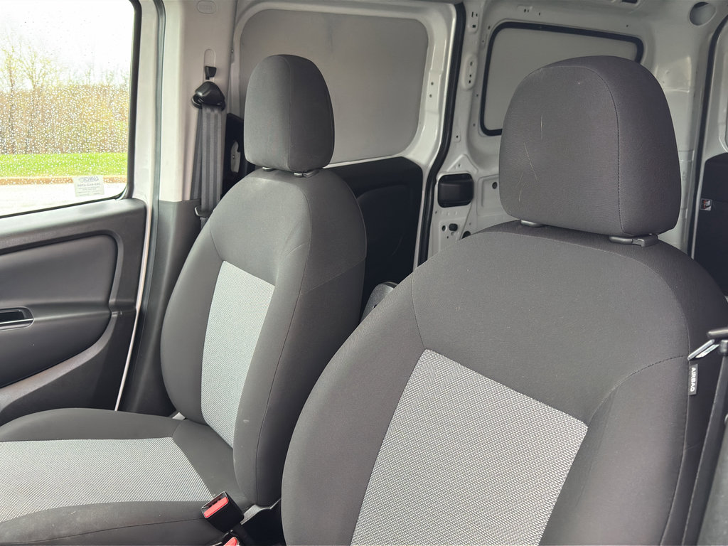 Used 2021 RAM ProMaster City Tradesman FWD image 14