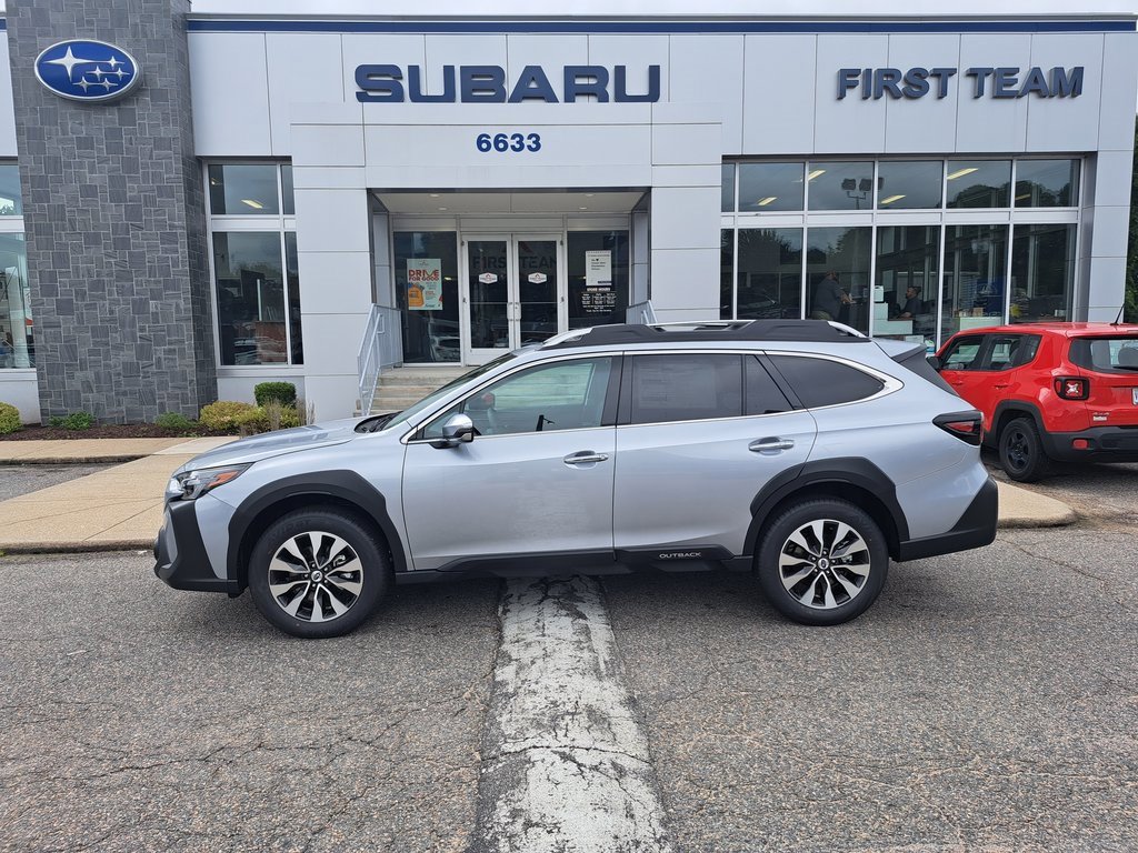 New 2025 Subaru Outback Touring XT image 3