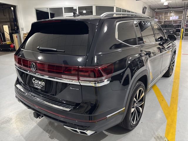 Used 2025 Volkswagen Atlas SEL Premium R-Line image 8