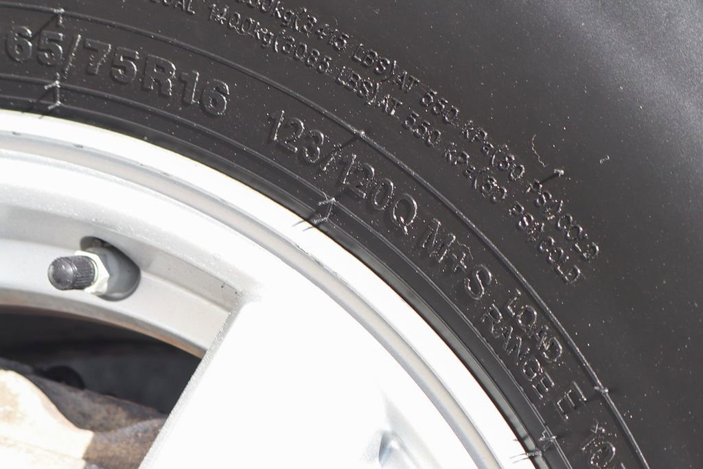 Used 2014 Toyota Tacoma 4x4 Double Cab w/ TRD Off-Road Package image 43