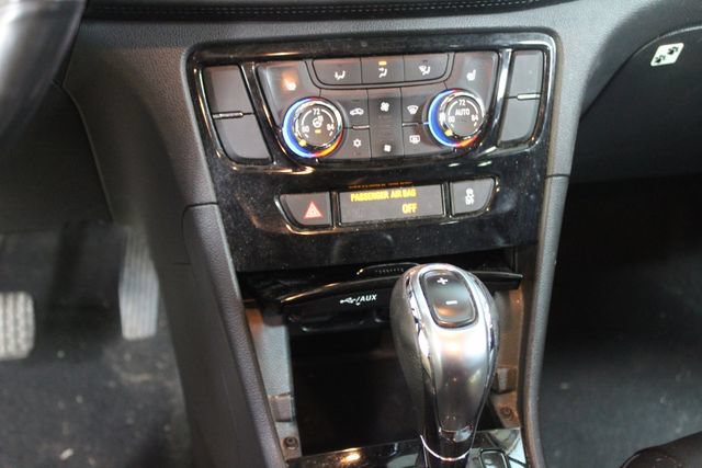 Used 2018 Buick Encore Essence w/ Experience Buick Package AWD/4WD image 17