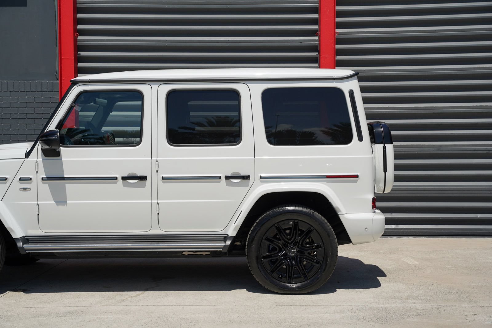 Used 2025 Mercedes-Benz G 580 w/ EQ Technology image 12