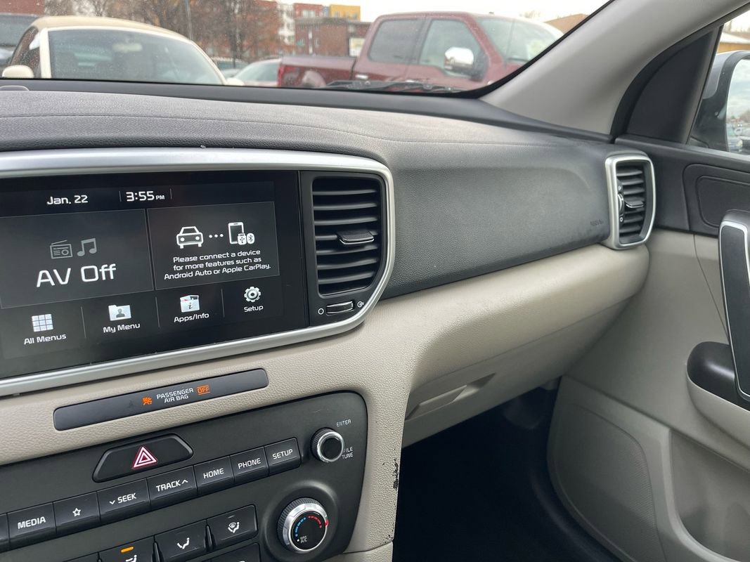 Used 2022 Kia Sportage LX image 22