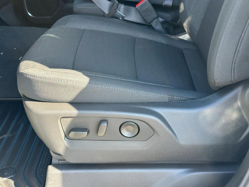 New 2026 GMC Sierra 1500 SLE image 11