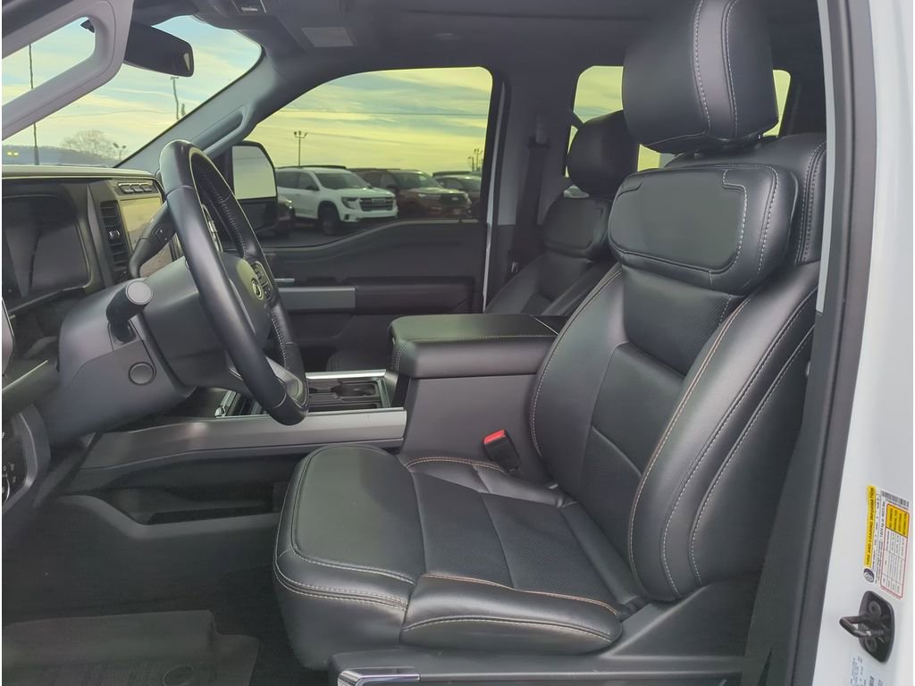 Used 2024 Ford F350 Lariat w/ Lariat Ultimate Package image 11