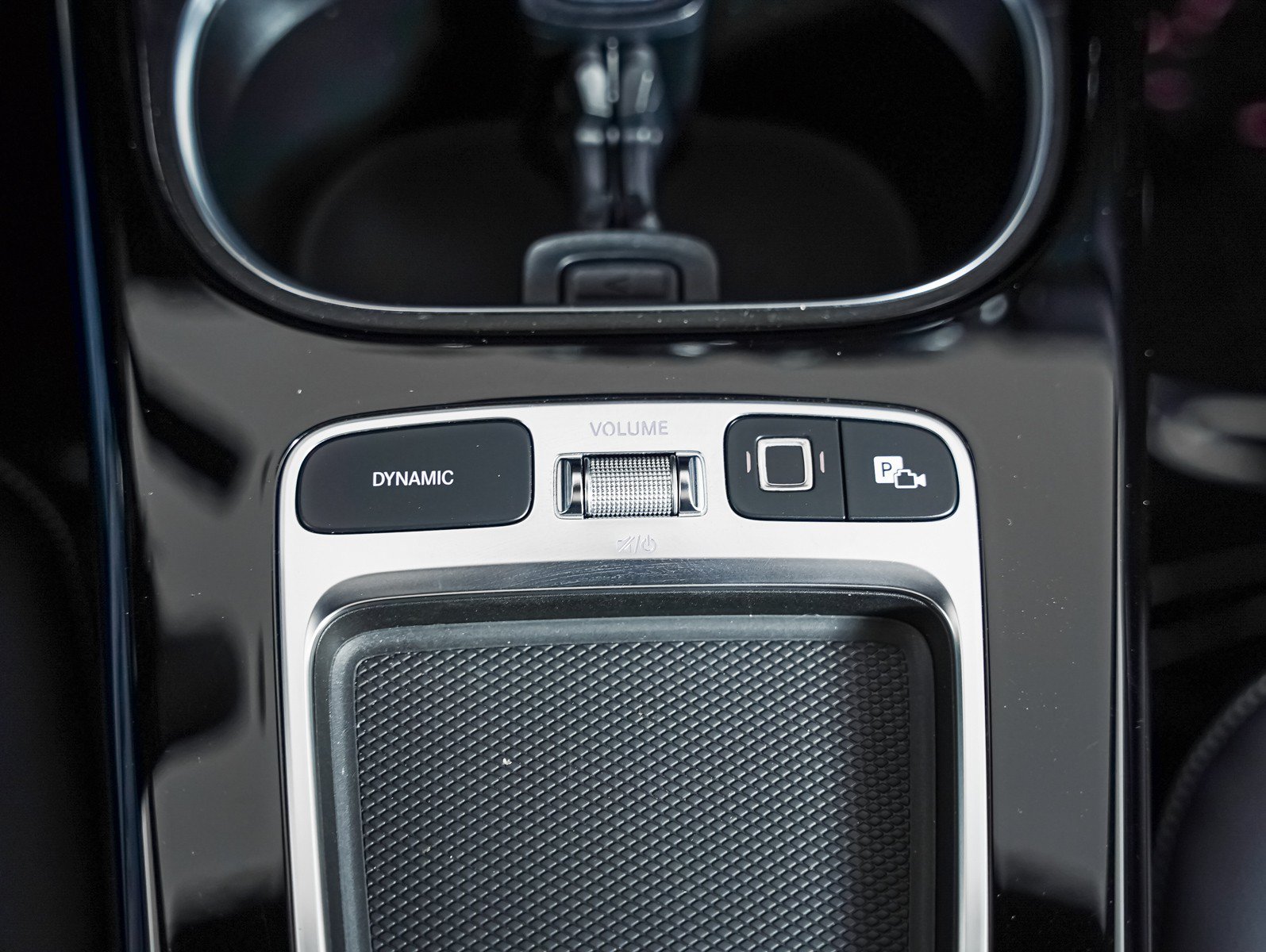Certified 2025 Mercedes-Benz CLA 35 AMG 4MATIC image 18
