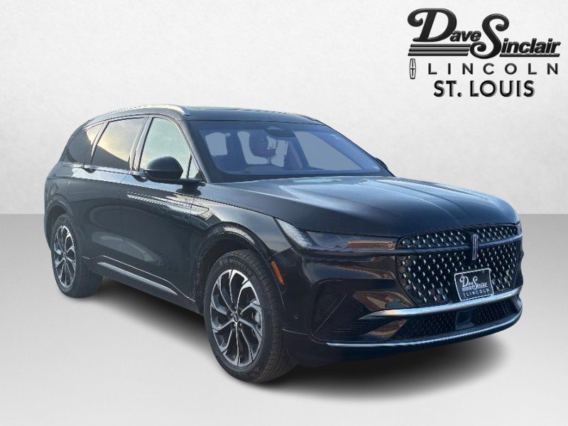 Certified 2024 Lincoln Nautilus Reserve w/ Equipment Group 202A AWD/4WD image 3