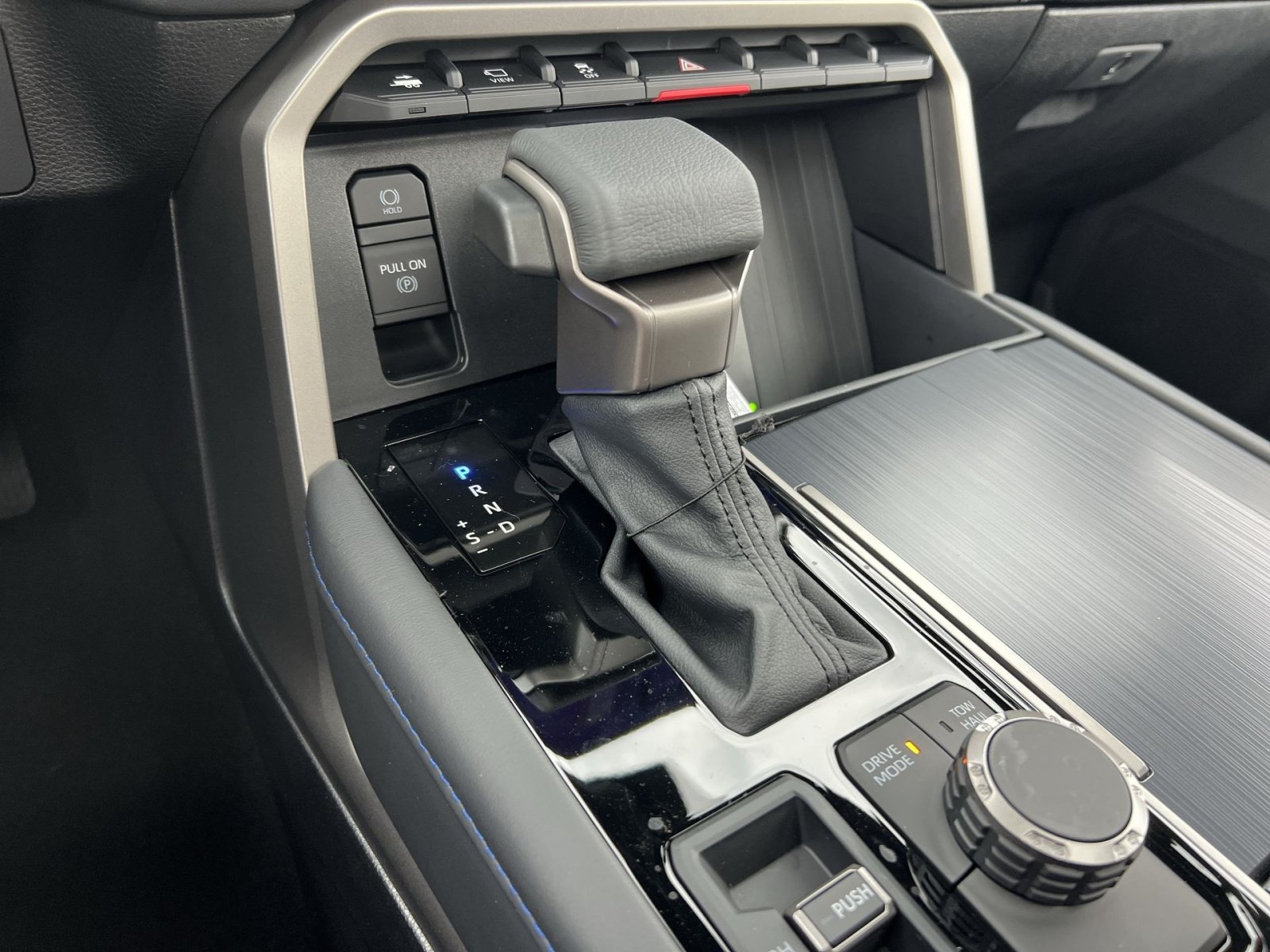 New 2026 Toyota Sequoia Platinum AWD/4WD image 22