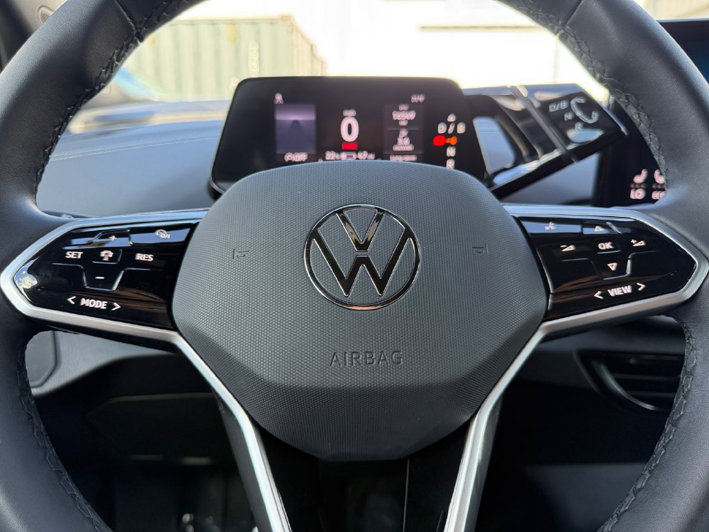 Used 2024 Volkswagen ID.4 2WD image 19