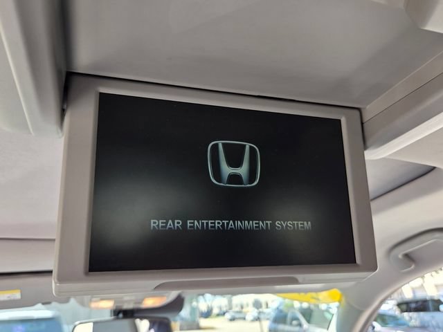Used 2018 Honda Pilot Touring image 13