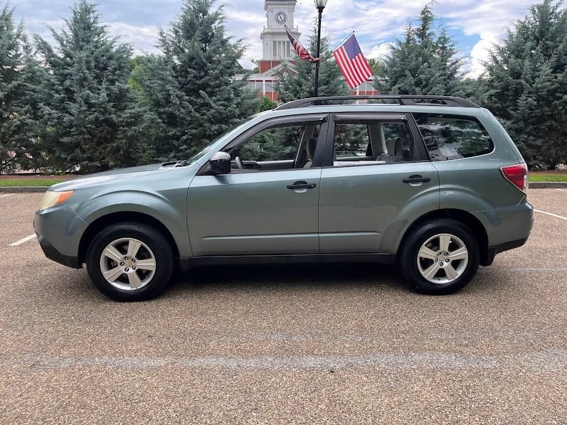 Used 2011 Subaru Forester 2.5X AWD/4WD image 22