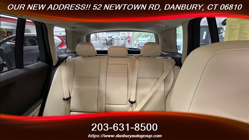 Used 2014 Mercedes-Benz GLK 350 4MATIC image 28