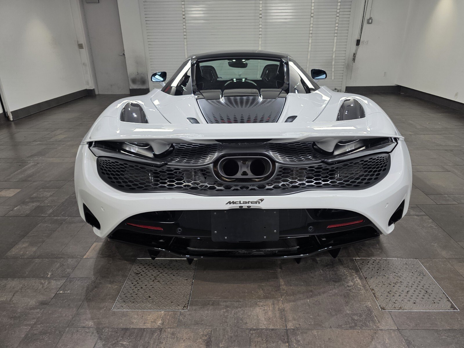 New 2027 McLaren 750S Spider RWD image 18