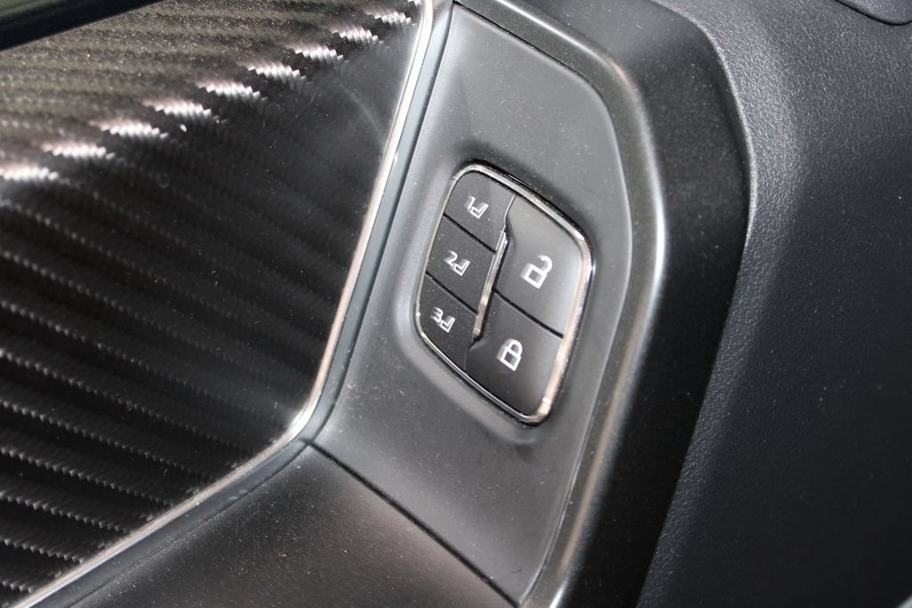 Used 2025 Ford F150 Raptor AWD/4WD image 28