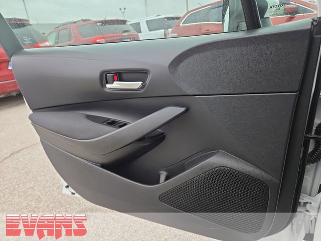 Used 2020 Toyota Corolla LE image 15