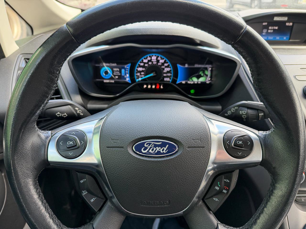 Used 2018 Ford C-MAX SE image 21