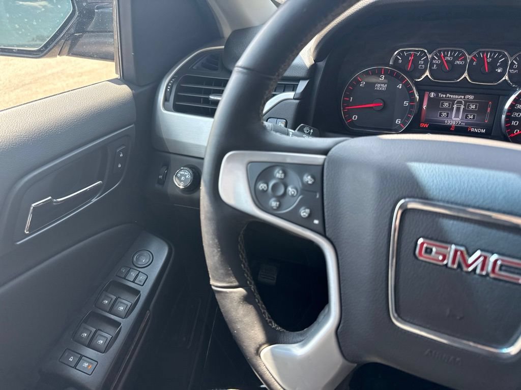 Used 2016 GMC Yukon SLT w/ Open Road Package AWD/4WD image 18