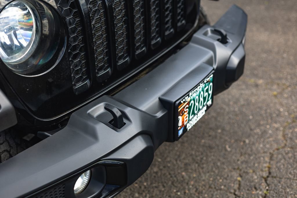 Used 2021 Jeep Gladiator Willys image 5