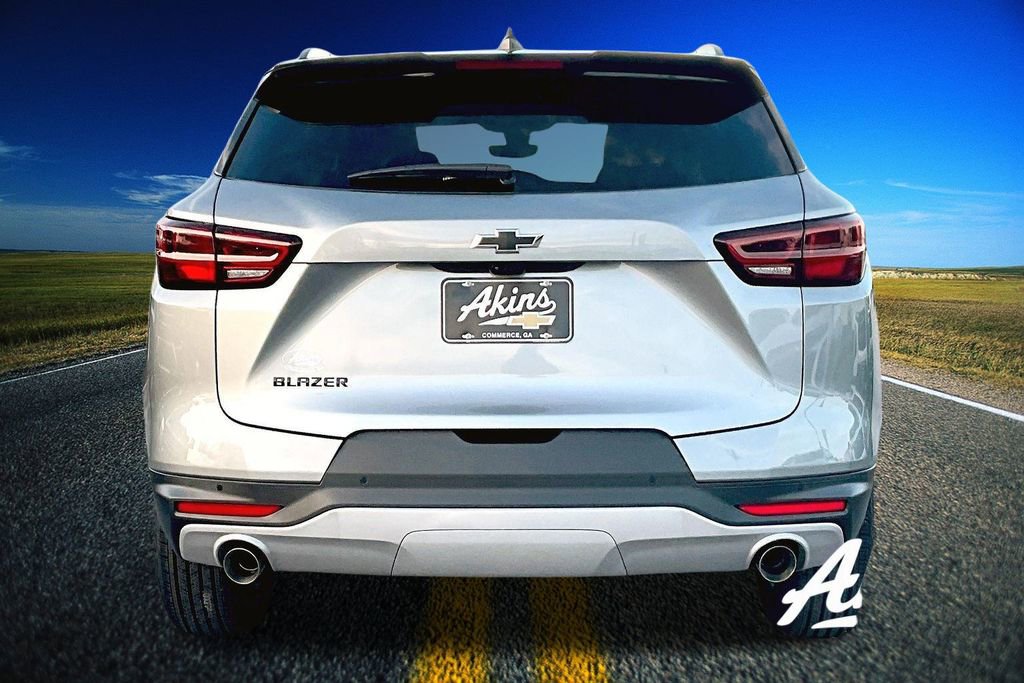 New 2026 Chevrolet Blazer LT w/ Sound & Technology Package image 4