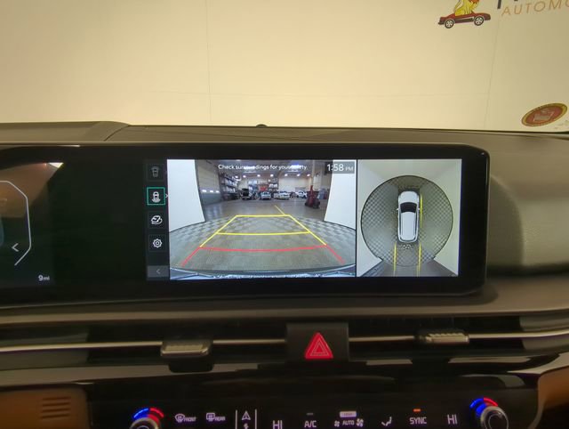 New 2026 Kia Sportage X-Line w/ X-Line Technology Package image 24