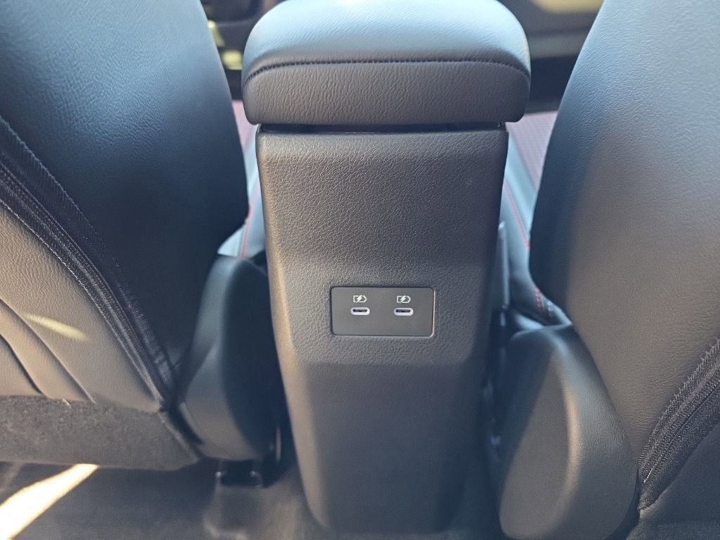 New 2026 Nissan Kicks SR w/ SR Premium Package AWD/4WD image 14