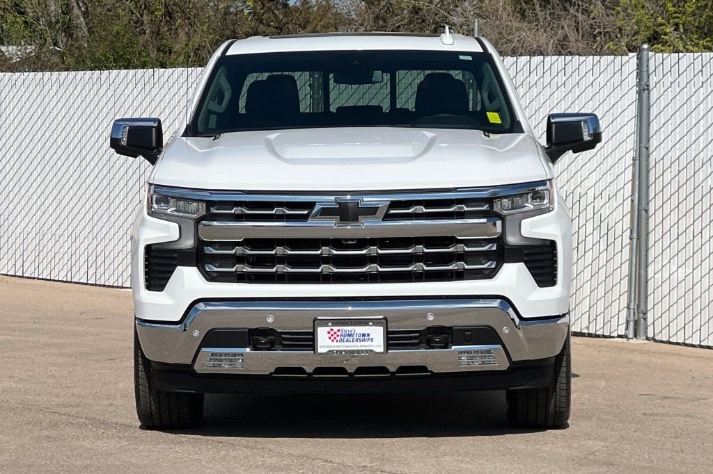 New 2026 Chevrolet Silverado 1500 LTZ w/ LTZ Premium Package AWD/4WD image 6