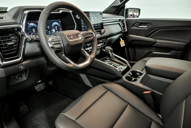 New 2026 GMC Canyon Elevation w/ Convenience Package image 6