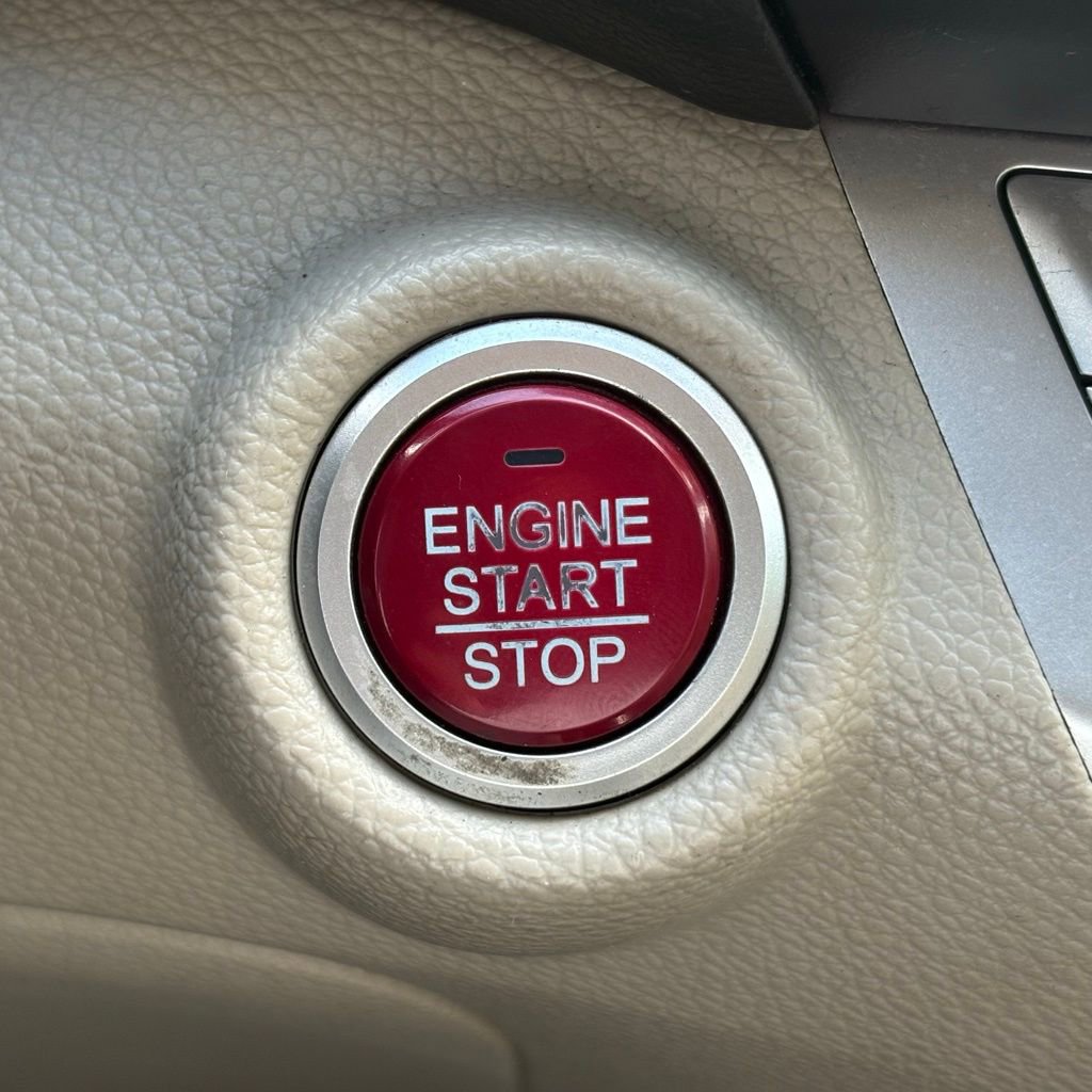 Used 2014 Honda Accord Touring image 25