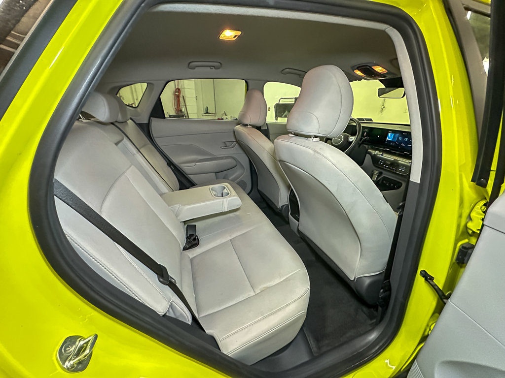 Used 2025 Hyundai Kona SEL AWD/4WD image 24