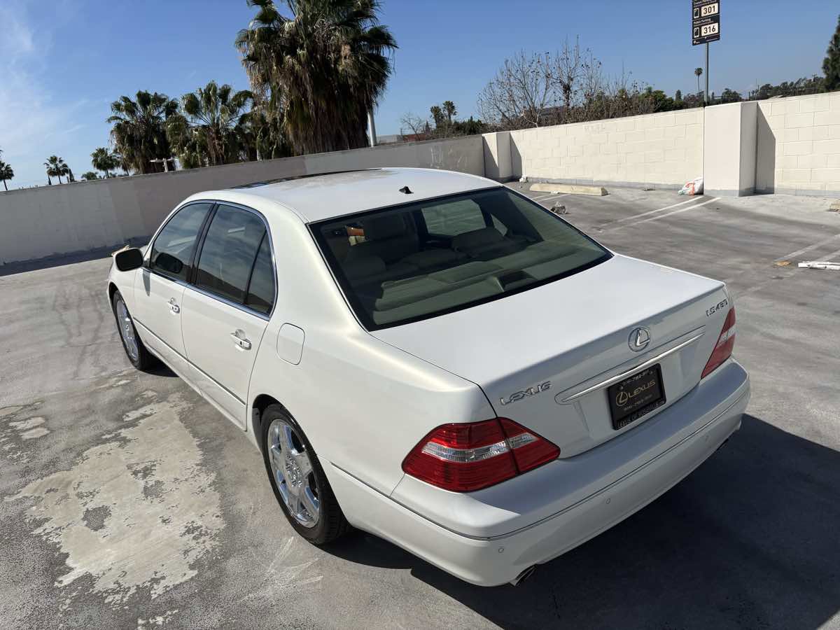 Used 2005 Lexus LS 430 image 18
