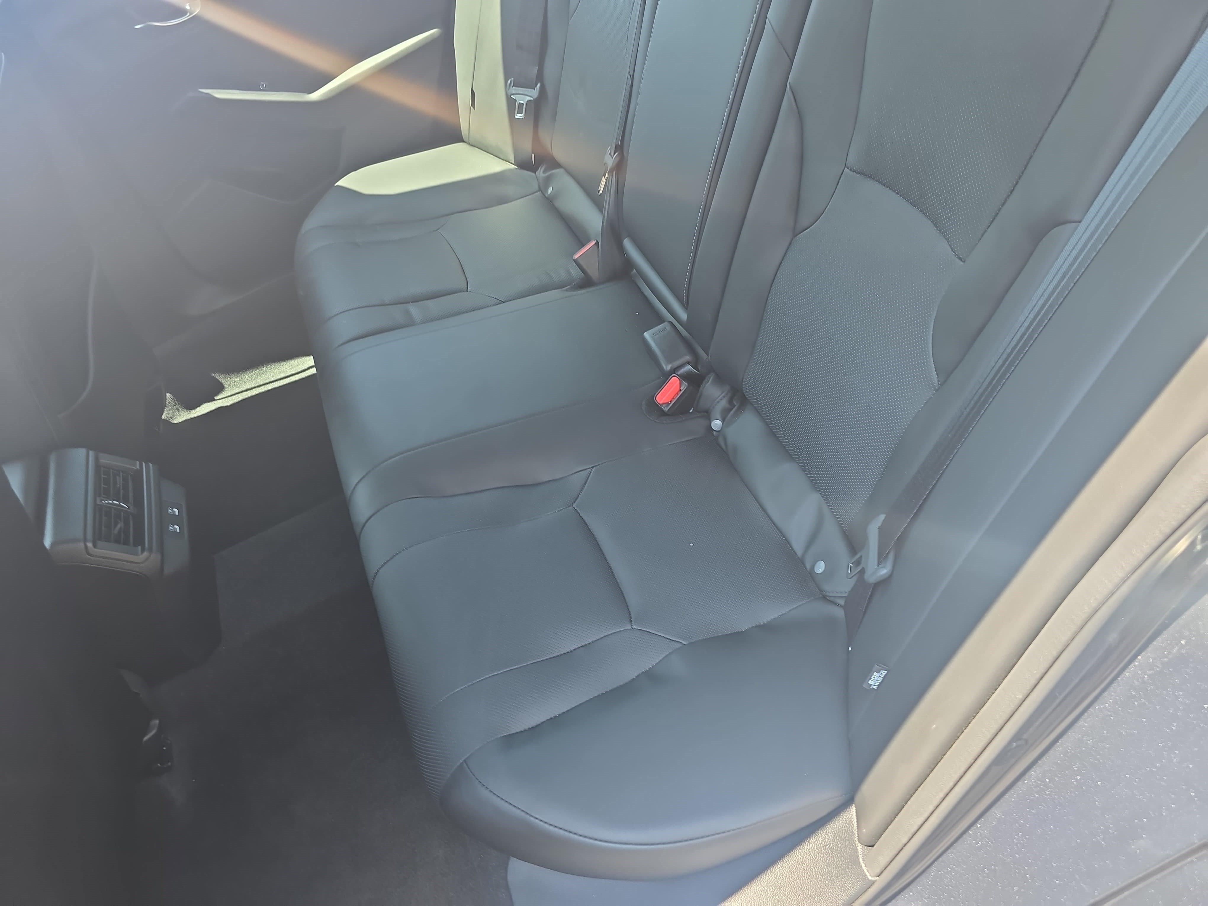 Used 2023 Honda Accord EX-L image 13