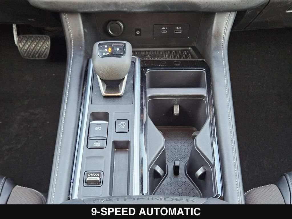 Used 2024 Nissan Pathfinder SL w/ SL Premium Package FWD image 24